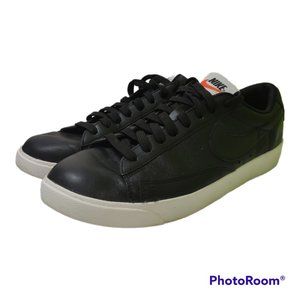 Nike Women Blazer Low LE Black AV9370-001 Size 9